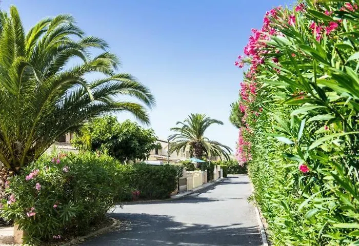 Belle D'angle Climatisee, Tamaris, Wifi, 2 4 Couchages Lrtamm1 * Portiragnes