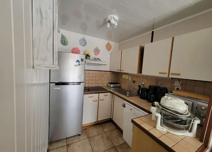 Belle D'angle Climatisee, Tamaris, Wifi, 2 4 Couchages Lrtamm1 Portiragnes